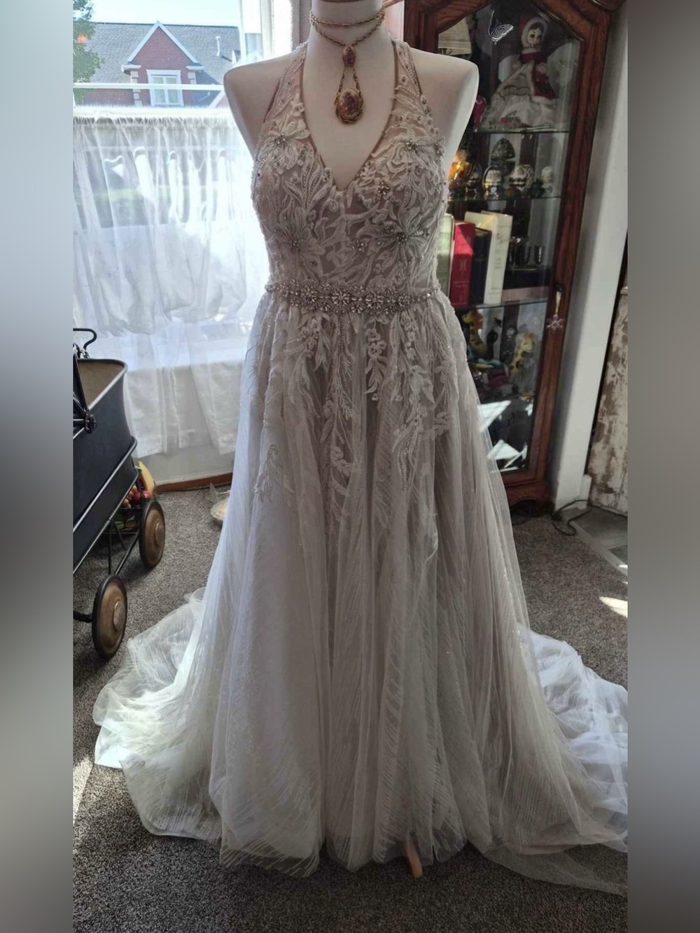 Halter Lace Appliqué Wedding Gown in Light Gray